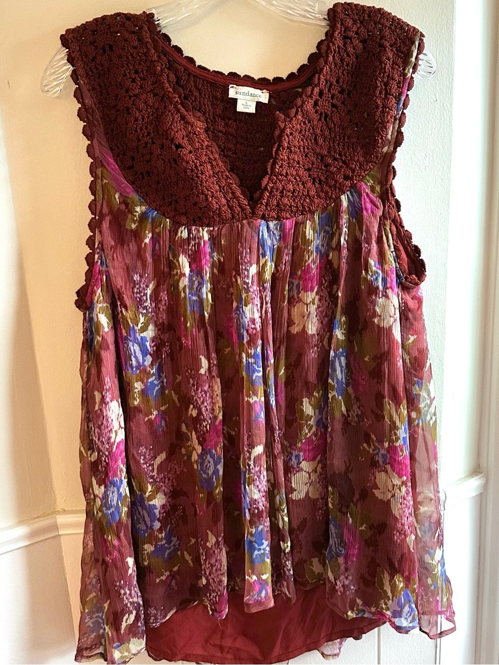 Sundance Maroon Floral Crochet Lightweight Flowy Tank Top Women’s L